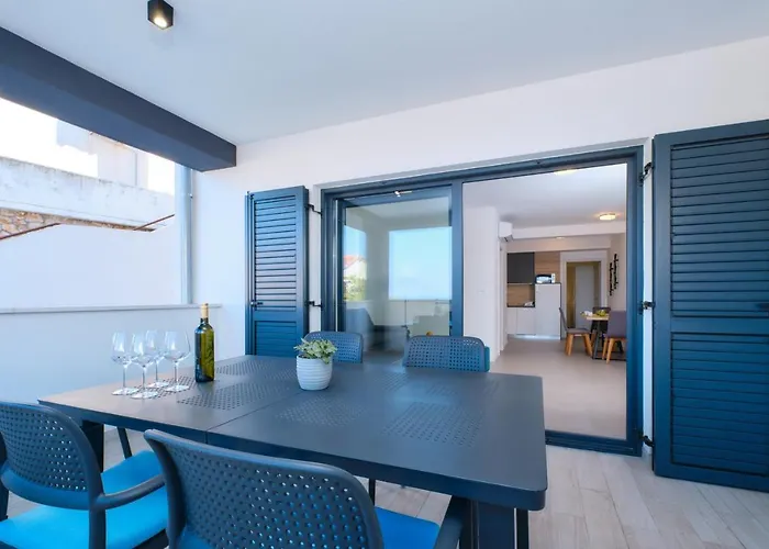 House Torre Apartments