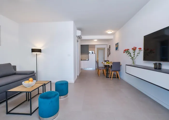 House Torre Apartments