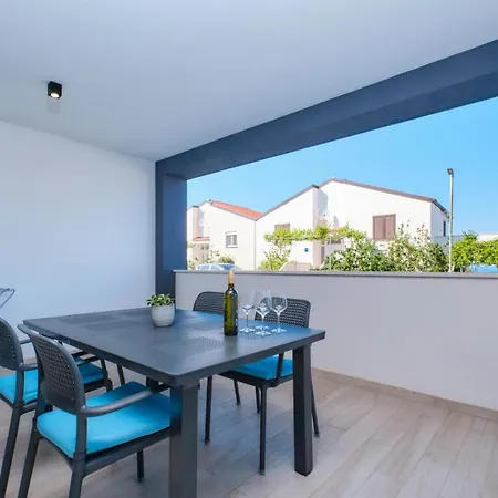 House Torre Apartments Mali Losinj Exterior photo
